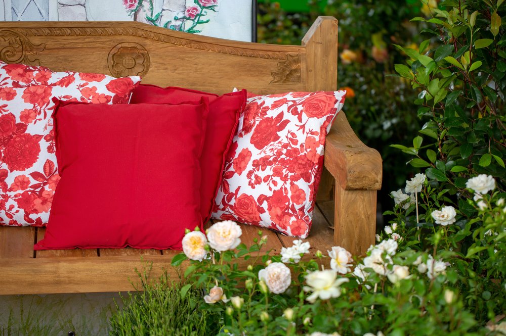 Outdoor garden pillows best sale