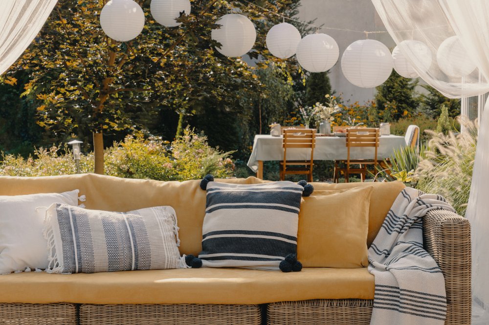 How to Enhance Your Patio with Stylish Outdoor Cushions - RSH Decor